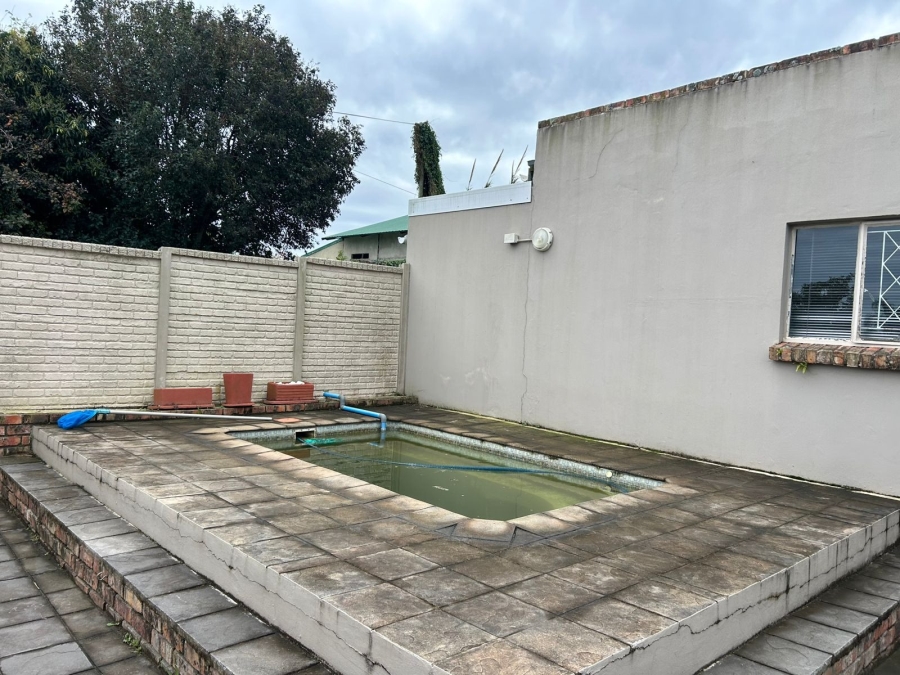 4 Bedroom Property for Sale in Saxilby Eastern Cape